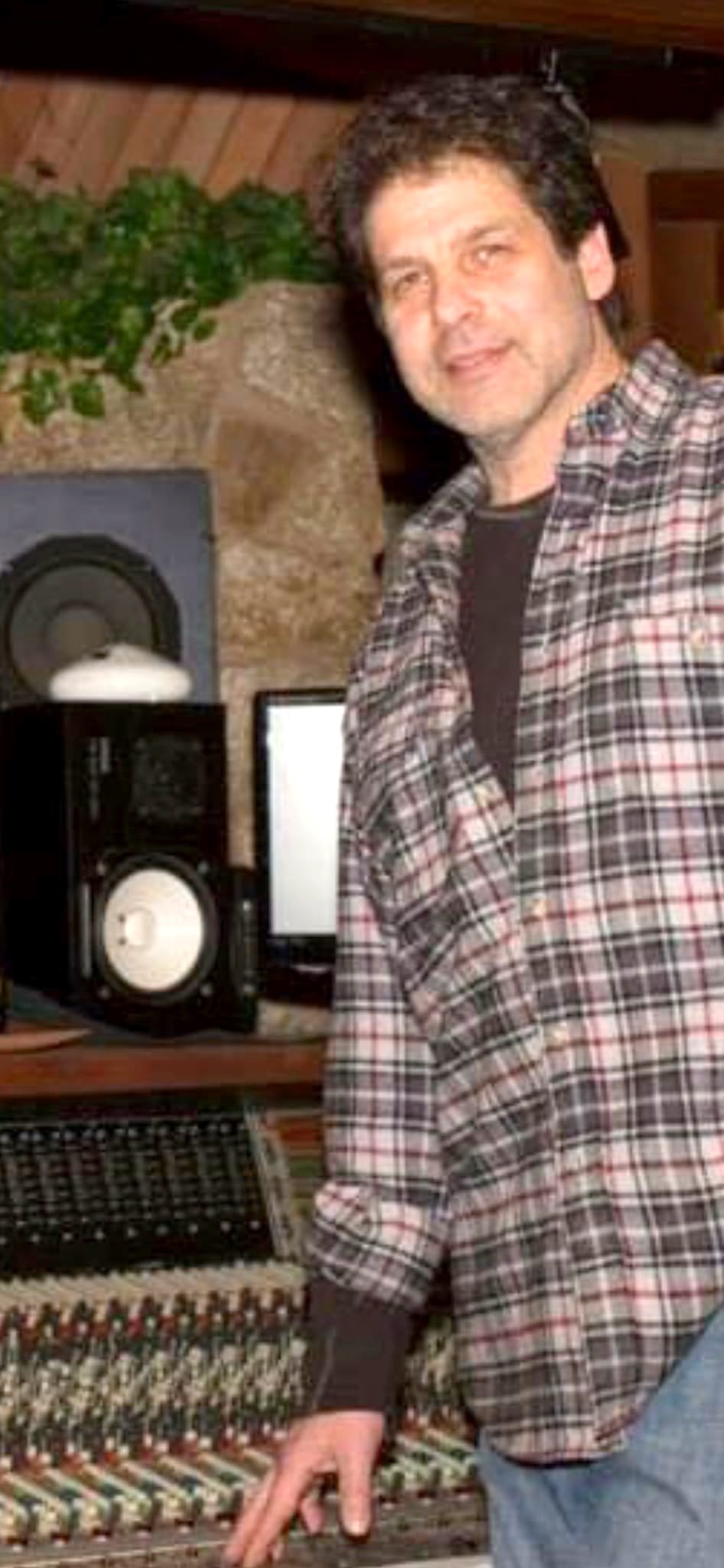 Guy Daniel Vastola of The GDVO at the Neve VR60 console